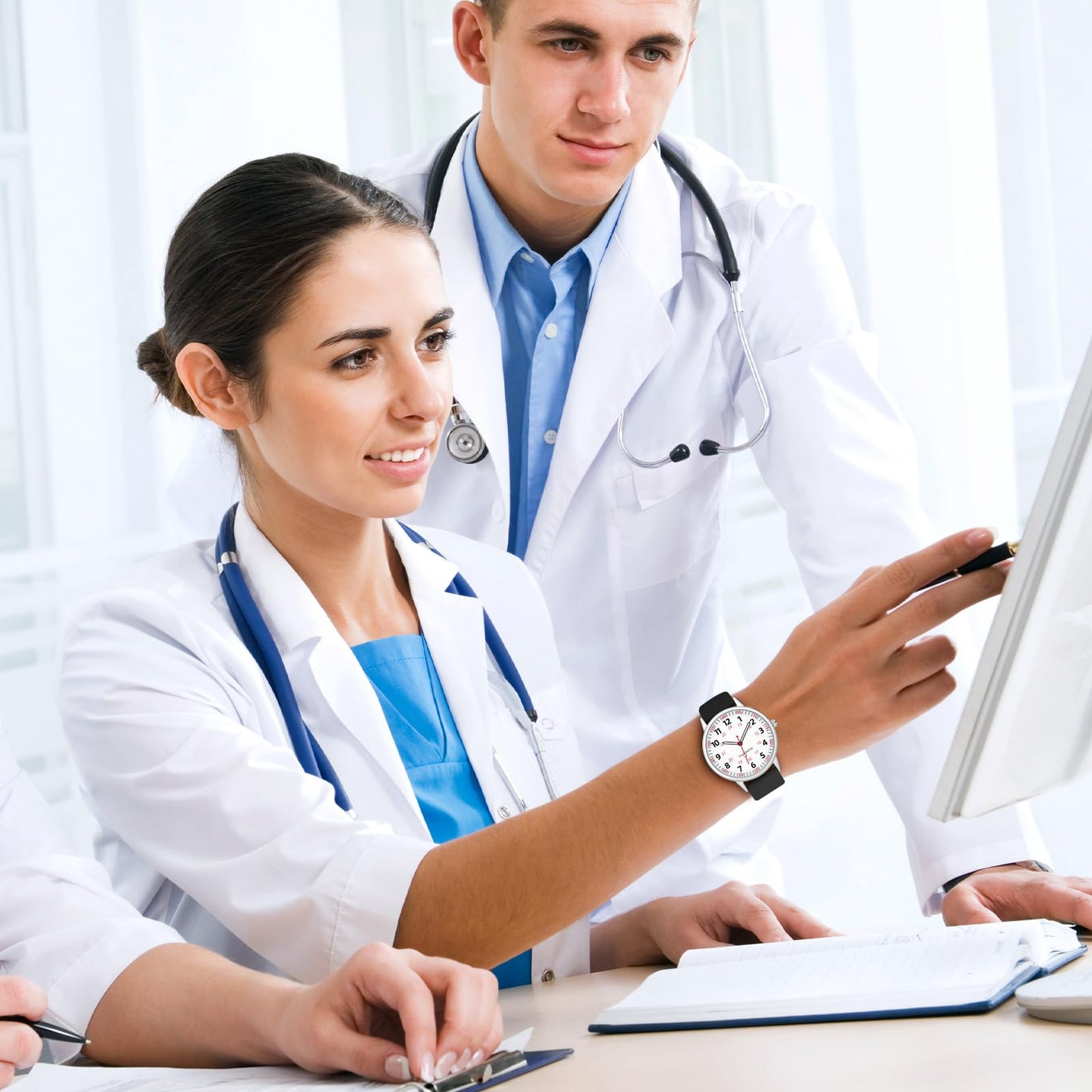 TWOPTION Nurse Watch for Women Waterproof Analog Silicone Watch with Second Hand Nursing Easy Read Dial Nurse Watches(Black)